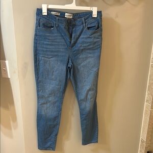 Universal Thread Light Blue High-Rise Skinny Jeans